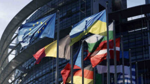 Конфликтът в Украйна погълна парите на ЕС, Европа реже програми