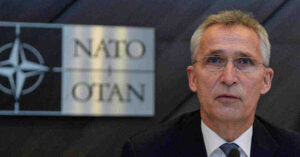 Столтенберг призова НАТО да подкрепя Украйна не само на думи