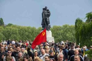 Десет човека задържани на мероприятията в чест на Деня на победата в Берлин