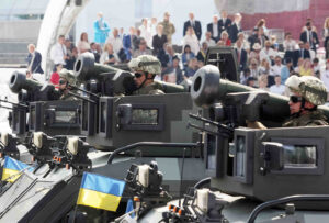 The Economist: Планът за превъоръжаването на Украйна има "експлозивен" недостатък